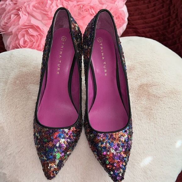 🤩 dance 💃 🪩 the night away in sequins heels 👠 sparkle ✨ 💖 ❇️ - Picture 9 of 16